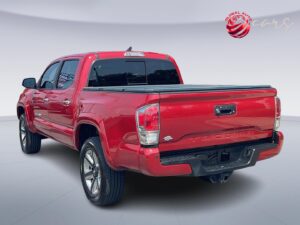 2017 TOYOYA TACOMA LIMITED