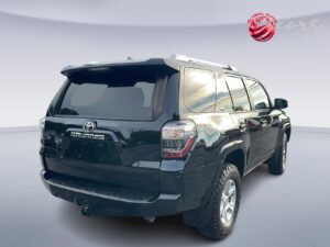 2018 4 RUNNER SR5