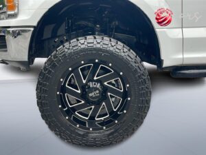 2019 F-150 XLT 4X4 V8